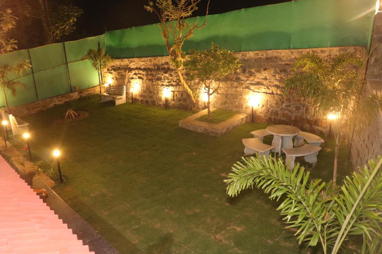 Pine Garden * Yercaud